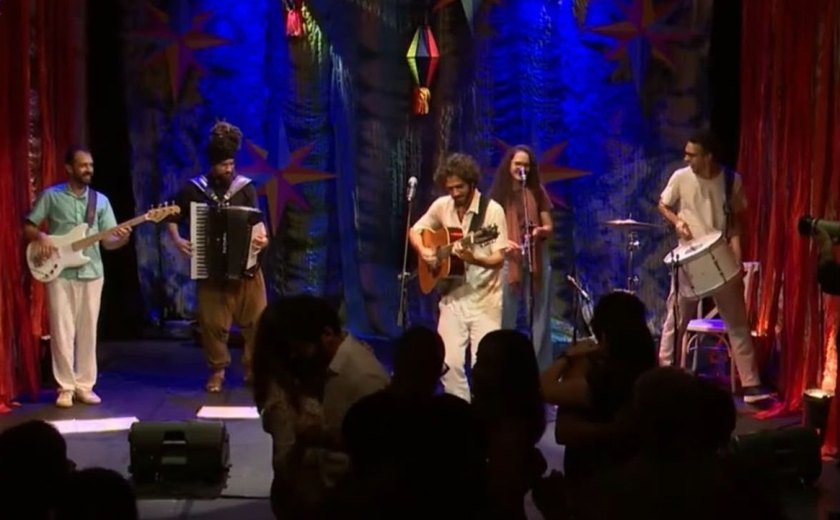 São João Raiz leva programação cultural ao Theatro Homerinho