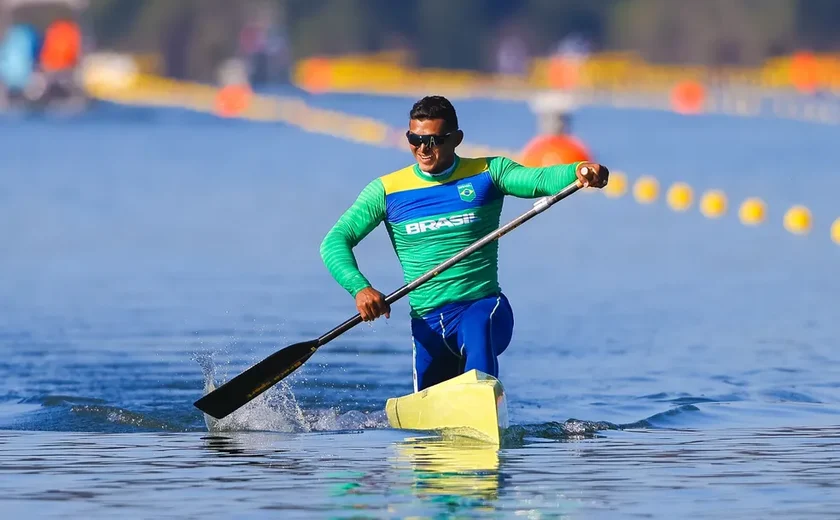 Isaquias Queiroz conquista a prata no C1 1000m