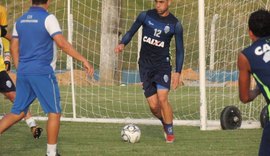 CSA finaliza trabalhos em Maceió e embarca para enfrentar o Goiás; veja relacionados