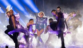Lady Gaga anuncia lançamento do documentário 'Five Foot Two' na Netflix