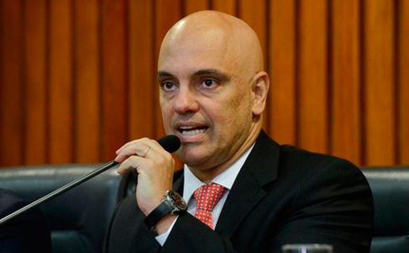 Michel Temer indica ministro Alexandre de Moraes para vaga de Teori no STF