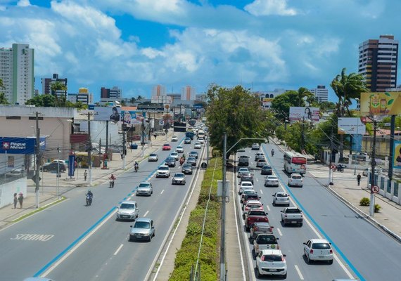 Faixa Azul agiliza viagens do transporte público de Maceió