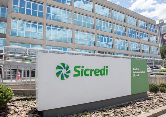 Sicredi está entre as cinco melhores instituições financeiras brasileiras no ranking mundial da Forbes