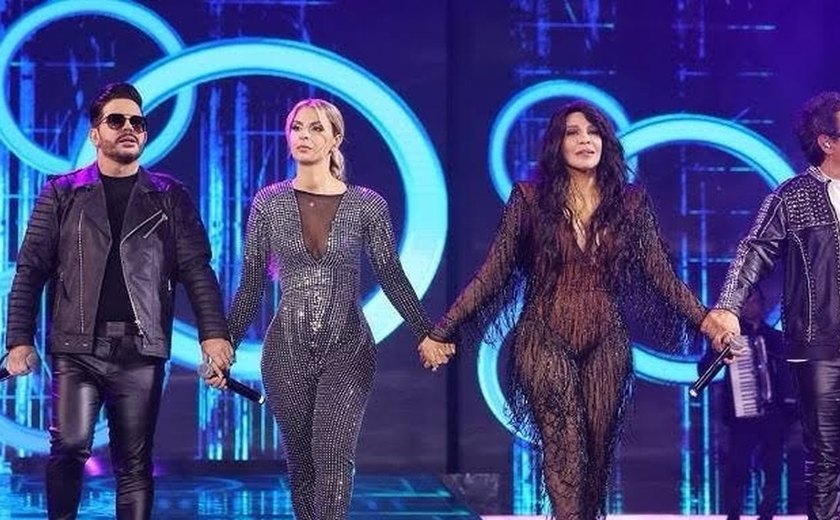 Silvânia Aquino deixa Banda Calcinha Preta após rumores de briga com outra vocalista