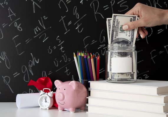 Educação financeira transforma vida de alunos de diferentes realidades em colégio de São Paulo