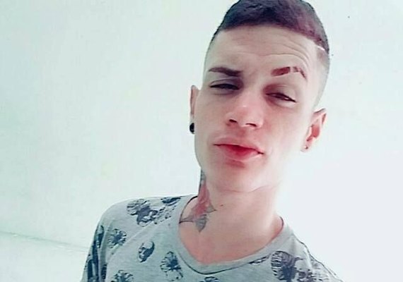 Jovem morre ao colidir moto com um poste em Boca da Mata