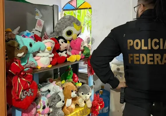 Professor é alvo de operação de combate à pedofilia em Alagoas