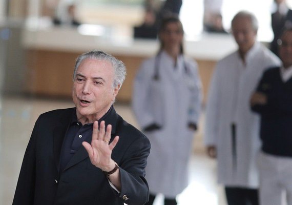 Michel Temer recebe alta após internação para cirurgia urológica