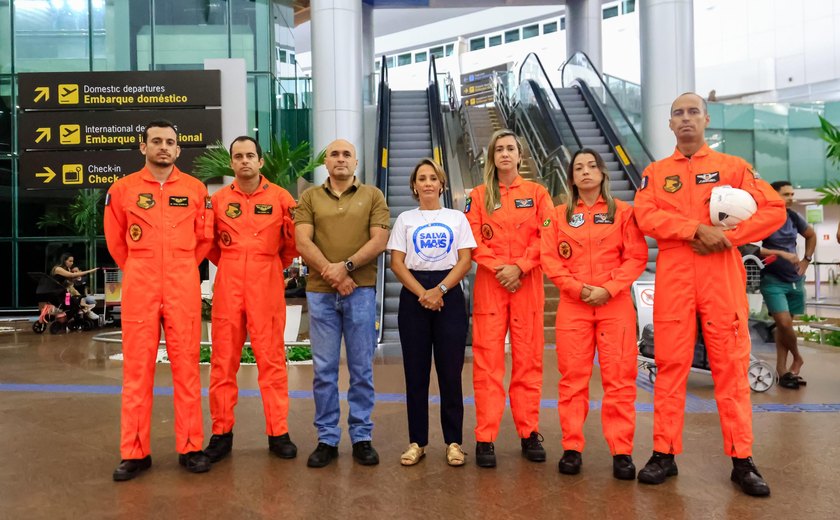 Alagoas envia médicos e enfermeiros do grupamento aéreo para auxiliar em resgates no RS