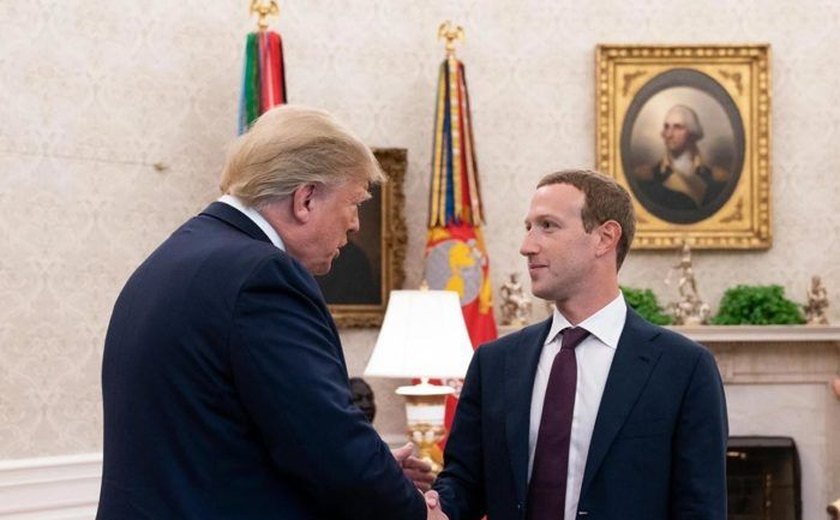Facebook muda regras para políticos e mantém Donald Trump bloqueado até 2023