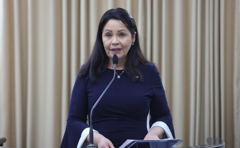 Deputada recebe homenagem por atuação em defesa da saúde cardiovascular da mulher