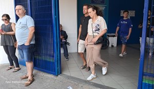 Movimento tranquilo em locais de votação: eleitores optam por votar mais cedo
