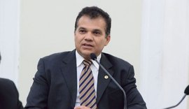 Ricardo Nezinho comemora aprovação de projeto em defesa dos idosos