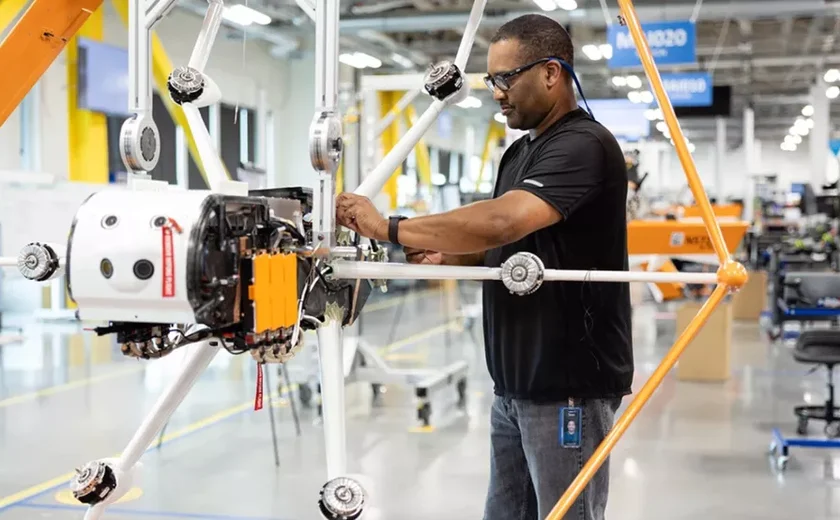 Amazon vai começar a fazer entregas com drones ainda em 2022