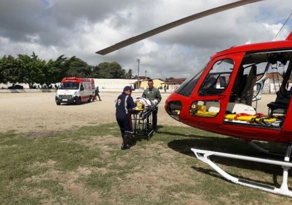 Samu Aeromédico resgata vítima de arma branca em Atalaia