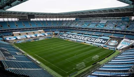 Grêmio faz 3 a 0 no Inter e está com uma mão na taça do Gauchão