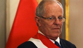 Presidente do Peru tenta evitar impeachment por caso Odebrecht