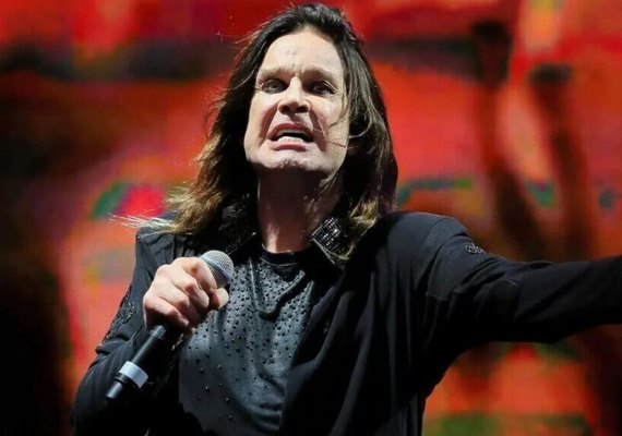 Funeral de Ozzy Osbourne lota ruas da Inglaterra; veja vídeo