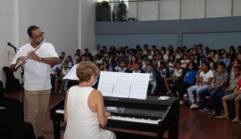 Ufal seleciona crianças para aulas gratuitas de violino em Maceió
