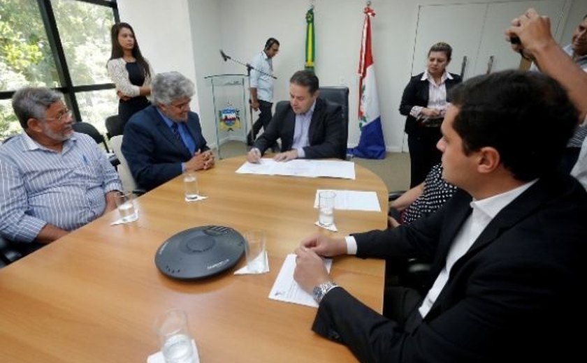 Governo autoriza obras de renovação da rede da Casal e anuncia investimentos