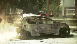 Homem morre carbonizado em acidente de trânsito na Zona Sul de SP