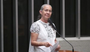 Heloísa Helena retorna ao Congresso com discurso inflamado contra injustiças e em defesa dos mais pobres
