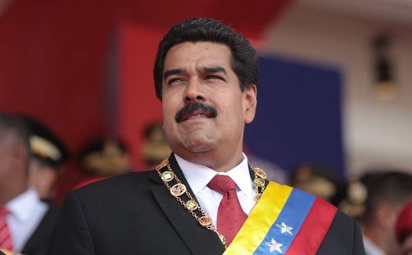 EUA e militares da Venezuela planejaram golpe contra Maduro