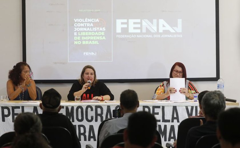 Fenaj: Brasil registra uma agressão a jornalista por dia em 2022