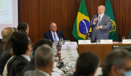 'Falta muito para fazer', diz Lula ao abrir reunião ministerial