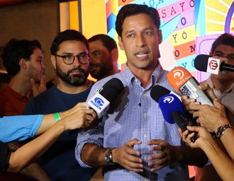 Prefeito reajusta salário dos servidores