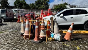 DMTT apreende cones e cavaletes utilizados indevidamente no São João