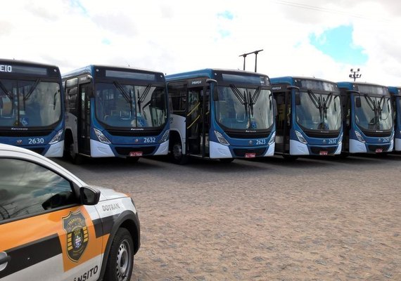 Interdição muda itinerários de ônibus em Fernão Velho