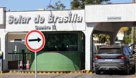 Alexandre de Moraes determina vigilância integral de Bolsonaro pela polícia penal