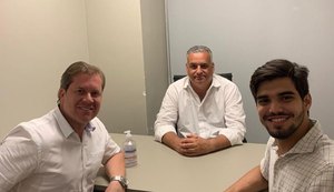 Vereador eleito João Catunda declara apoio a Alfredo no segundo turno das eleições