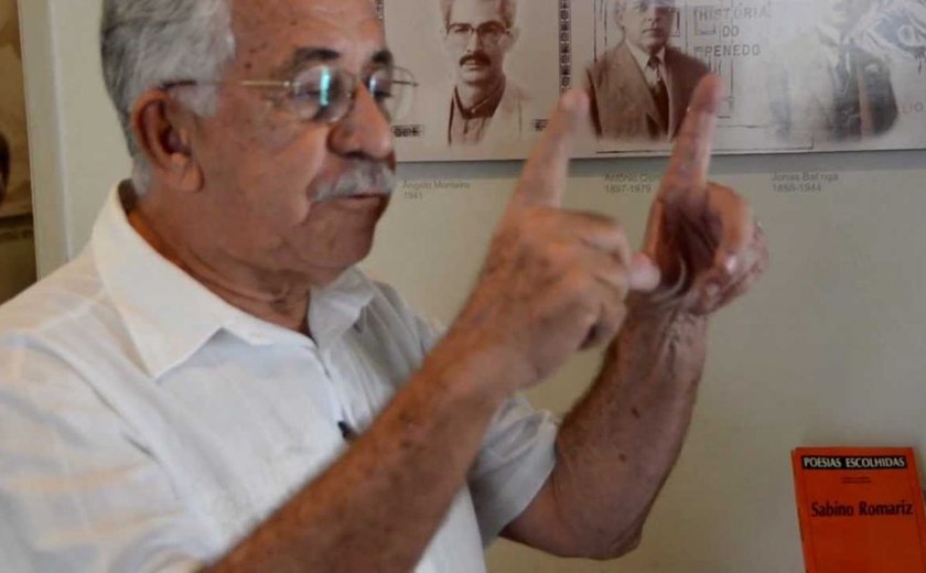 Morre aos 78 anos Francisco Salles, presidente da Casa de Penedo