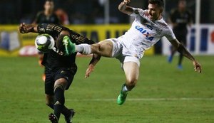 Ponte Preta vence o Santos nos pênaltis e avança à semifinal