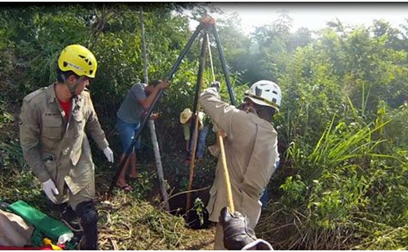 Corpo de homem é resgatado dentro de poço na zona rural de Arapiraca