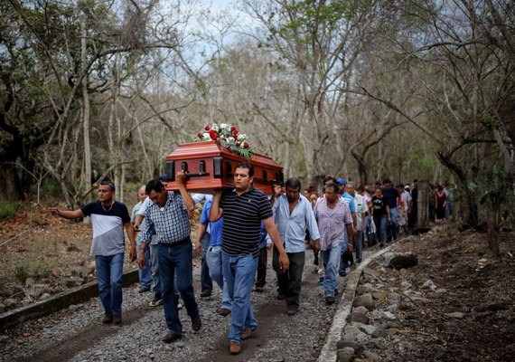 Cova com mais de 250 crânios humanos é descoberta em cidade mexicana