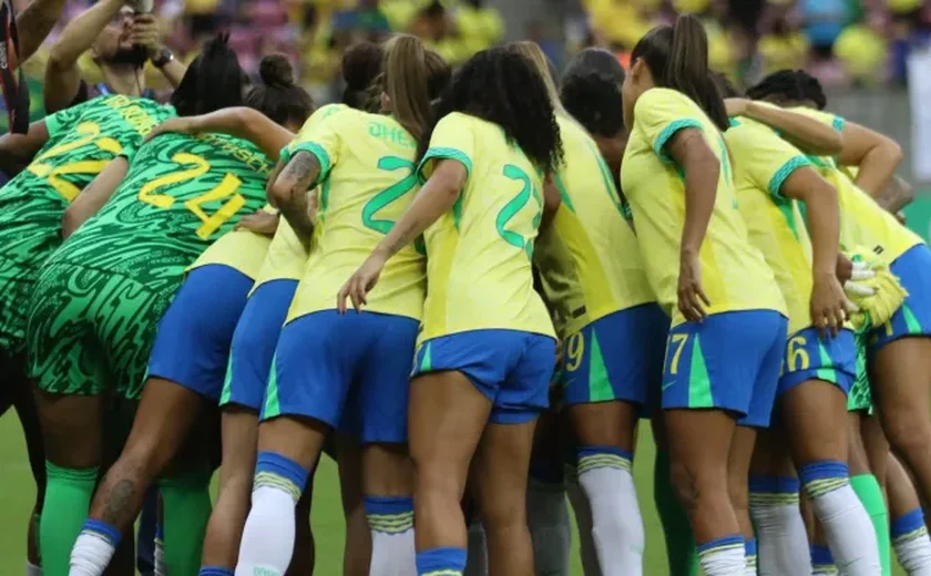 Sicoob reforça apoio ao esporte feminino e marca presença no Brasileirão 2025