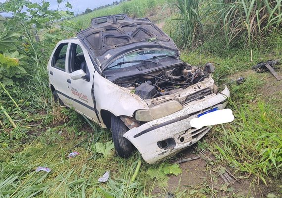 Homem de 35 anos tem suspeita de fratura no braço esquerdo após capotamento em Coruripe