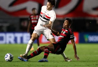 São Paulo arranca empate e impede Flamengo de assumir liderança