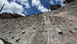 Prefeitura realiza obras simultâneas em sete encostas de Maceió