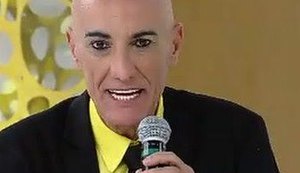 Amin Khader sofre acidente e capota carro no Rio de Janeiro