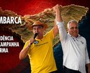 Flávio Bolsonaro desembarca em Alagoas e declara apoio a JHC ao Governo