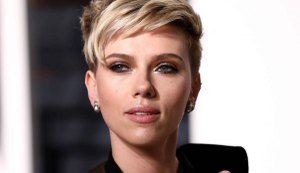 Depois de polêmica, Scarlett Johansson desiste de papel de homem trans