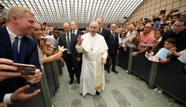 Papa Francisco critica nacionalismo: 'ouvimos discursos que lembram os de Hitler em 1934'
