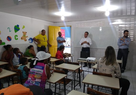 Slum e MPT se reúnem com catadores do Bom Parto