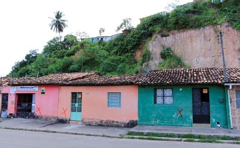 Bebedouro: 80 casas são condenadas em encosta no bairro