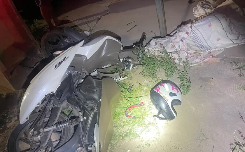 Acidente de motocicleta causa morte de condutora na Lagoa da Canoa