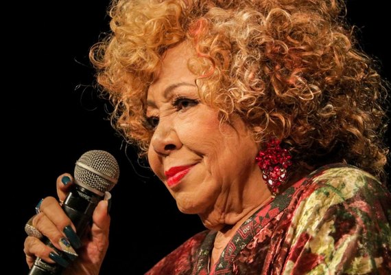 Alcione é assaltada no RJ e tem item de luxo levado por criminosos